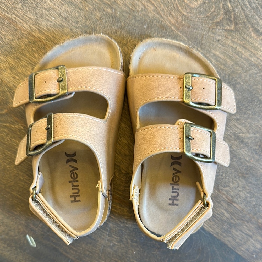 Hurley Kids Tan Sandals